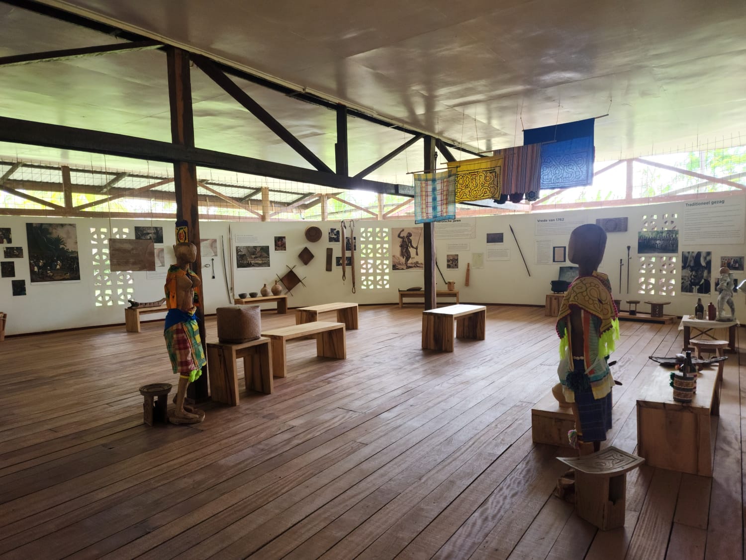 Ala Fasi Botopasi expeditie Suriname